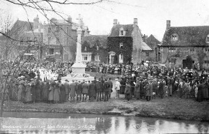 Bourton War Memorial unveiling 7 December 1920. Twelve more names were added after 1945.